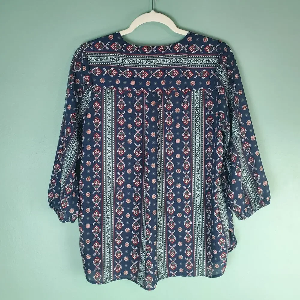 West Kei Womens Multicolor Tie Detail Pattern Blouse Size Medium - Picture 2 of 6